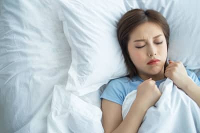 Can a weighted blanket help with sleep paralysis clearance