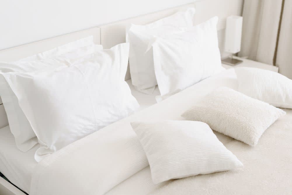Standard Pillow Size And Extra Tips For Better Sleep