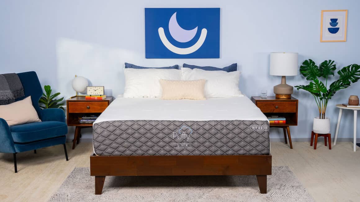 Official Puffy® Lux Hybrid Mattress