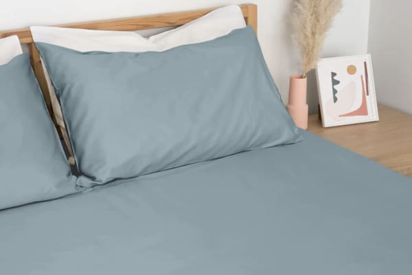 Product page photo of the Homebird Cool and Crisp Percale Sheet Set