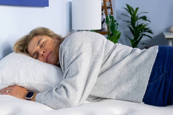 Bed for stomach sleeper online